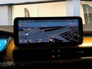 Jeep Avenger BEV 115kW (156CV) Summit  - Foto 13