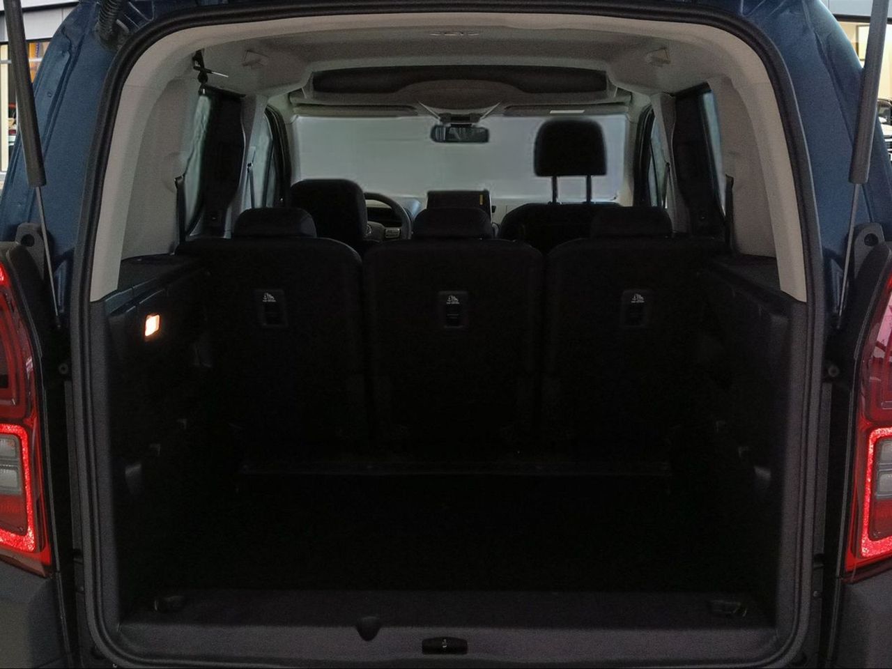 Fiat Doblò E-Doblò 100kW 50kWh  - Foto 7