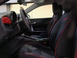 Fiat 600 600e RED 54kwh 115kw (156cv)  - Foto 10