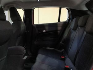 Fiat 600 600e RED 54kwh 115kw (156cv)  - Foto 11