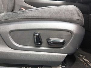 Lexus UX 300e e-UX  - Foto 15