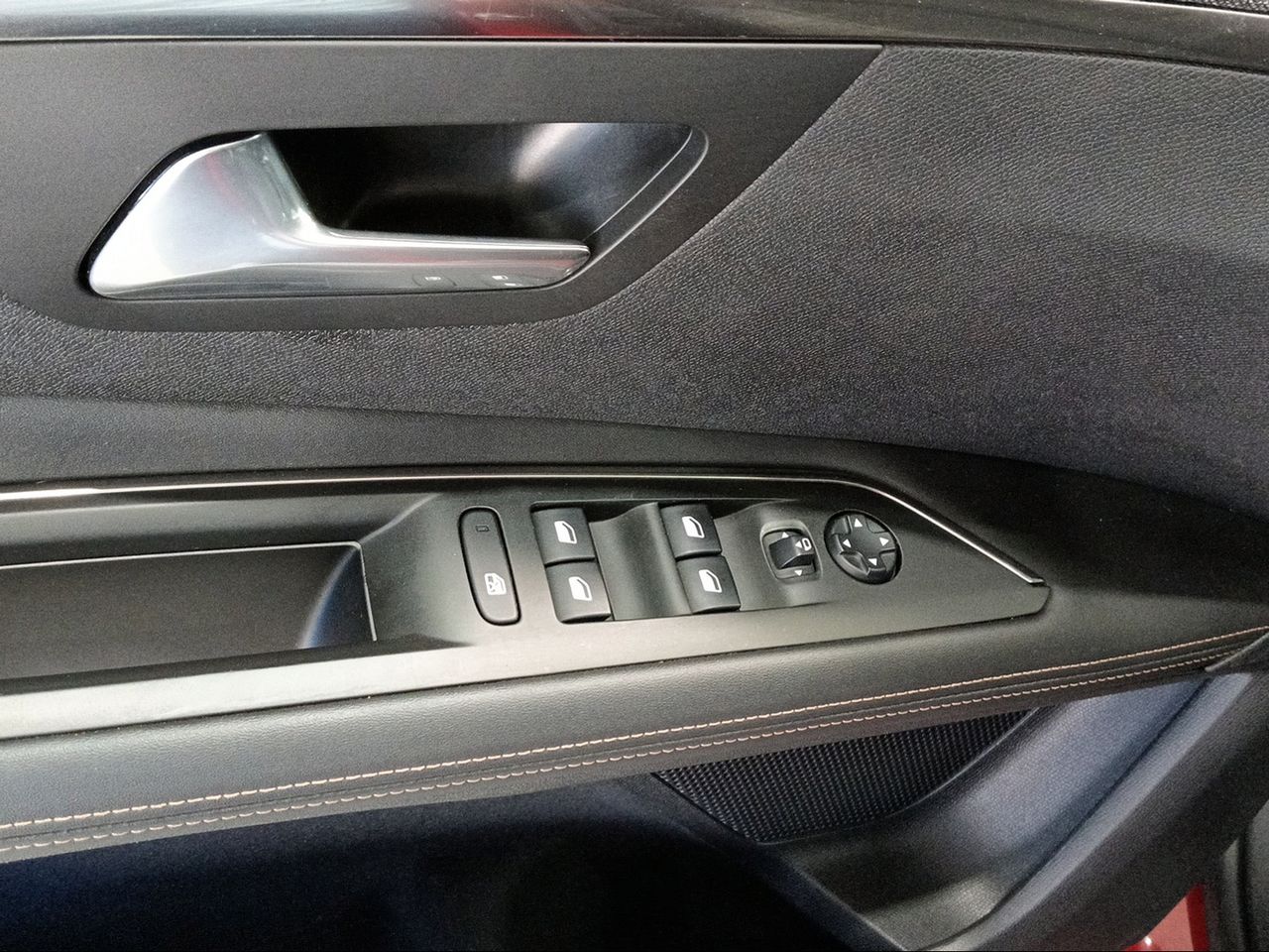 Peugeot 3008 1.2 PURETECH 96KW (130CV) GT LINE S&S  - Foto 20