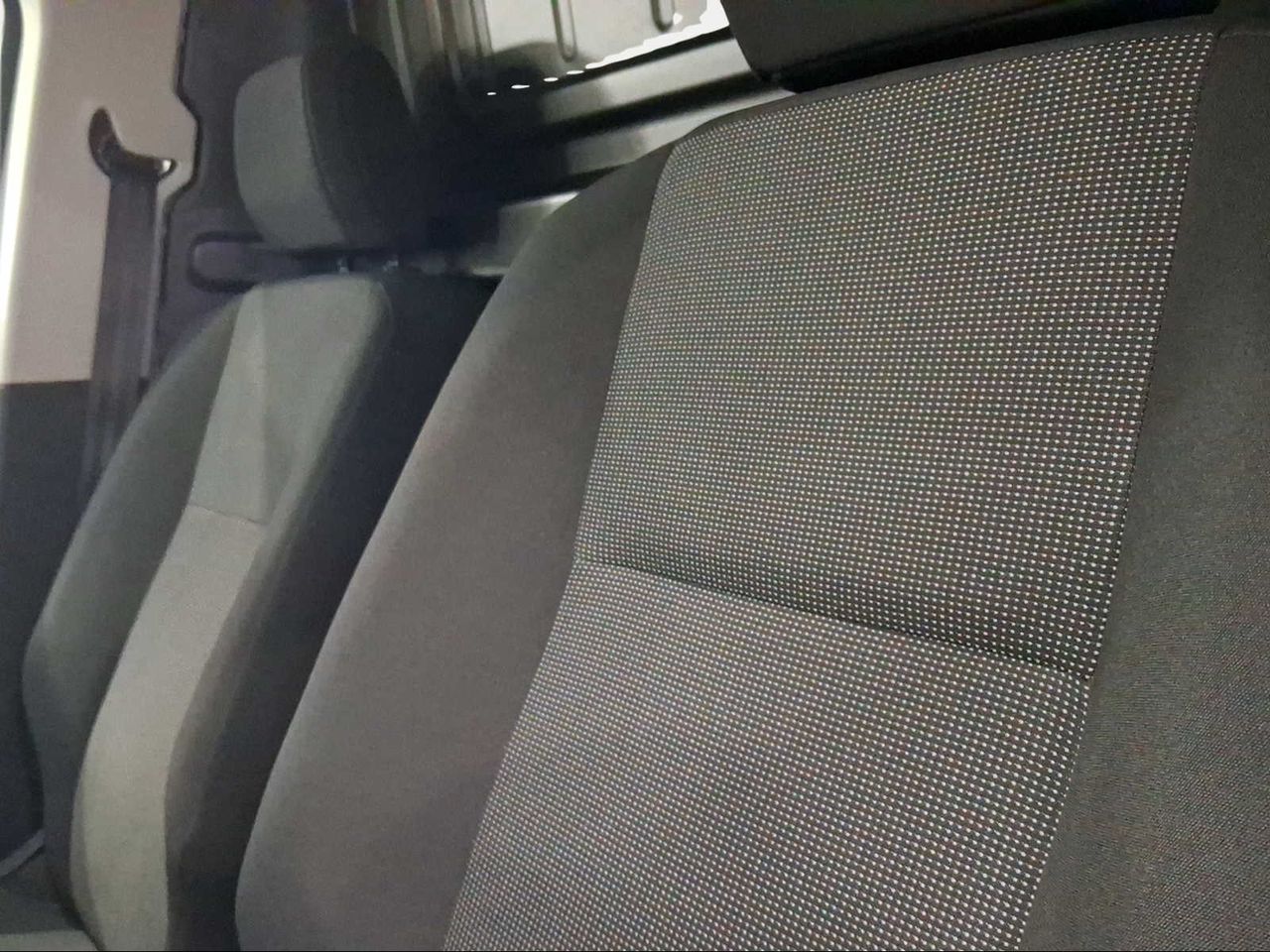 Toyota Proace City VAN Electric L1 1PL GX 50KWH (136CV)   - Foto 22