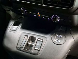 Toyota Proace City VAN Electric L1 1PL GX 50KWH (136CV)   - Foto 21