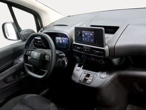 Toyota Proace City VAN Electric L1 1PL GX 50KWH (136CV)   - Foto 9