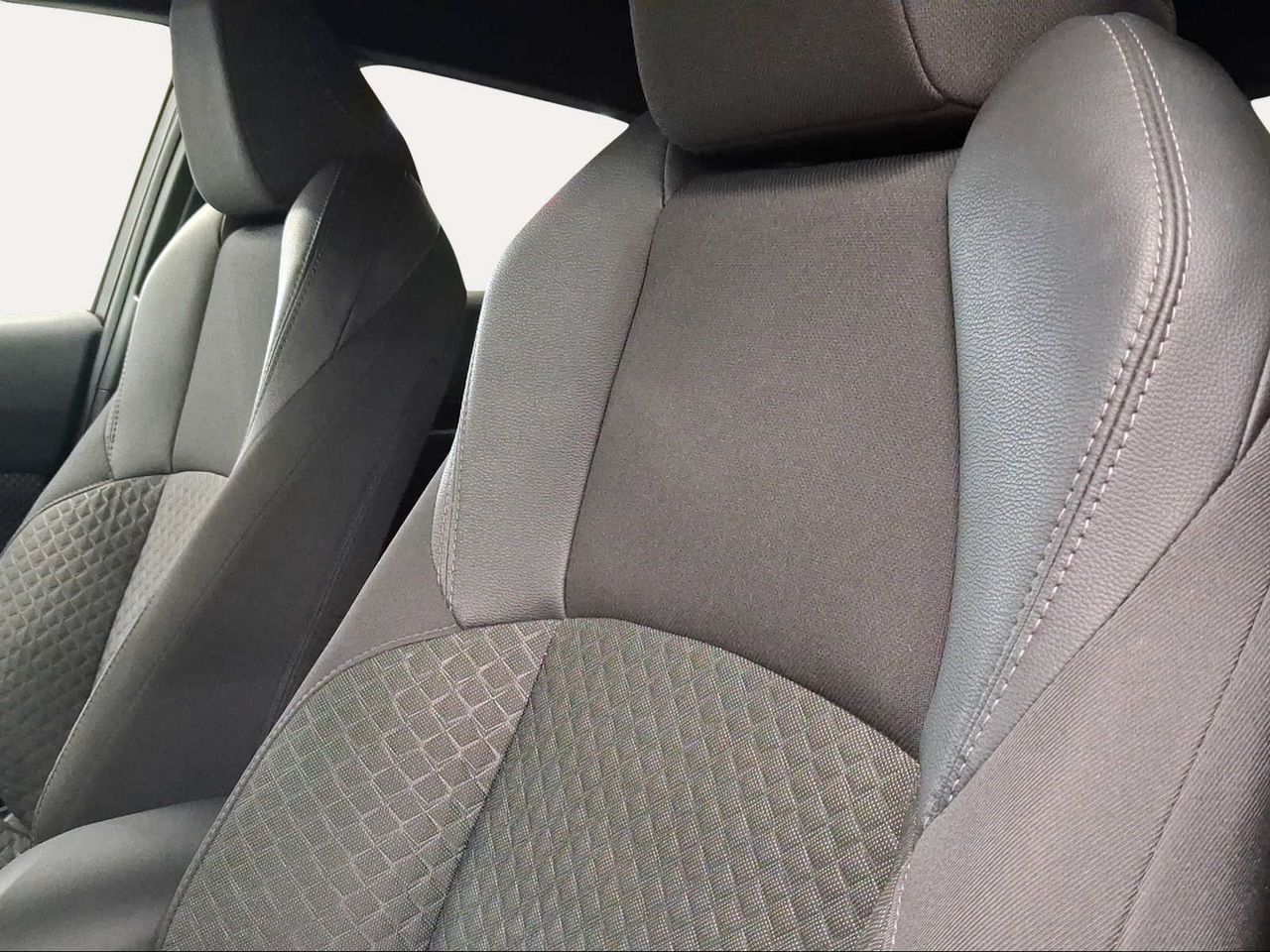 Toyota C-HR 1.8 125H Advance  - Foto 21