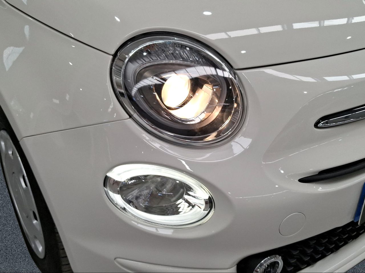 Fiat 500 Cult 1.0 Hybrid 51KW (70 CV)  - Foto 18