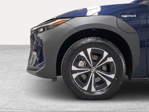 Toyota bZ4X 220E 4x4 Advance  - Foto 17