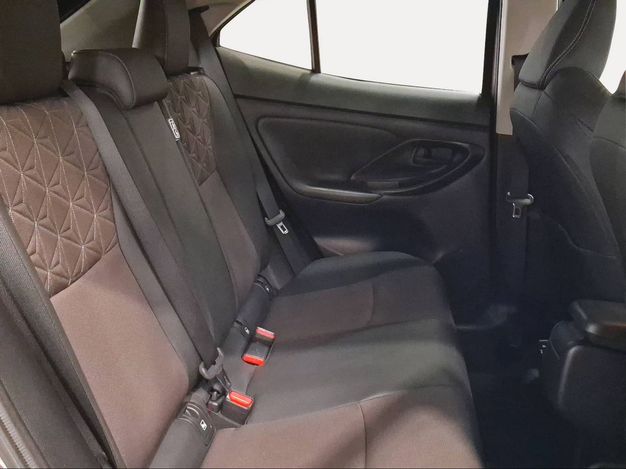 Toyota Yaris Cross 1.5 120H Style  - Foto 8