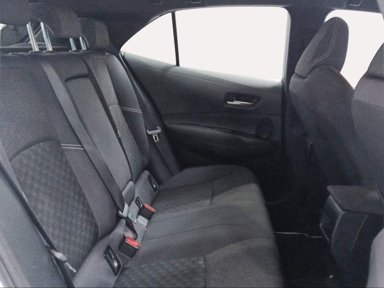 Toyota Corolla 140H Active Plus  - Foto 8