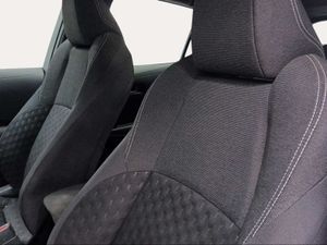 Toyota Corolla 140H Active Plus  - Foto 23