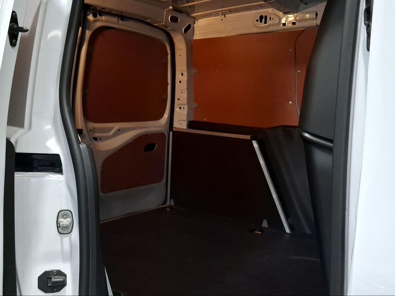 Toyota Proace City L1 1PL VAN GX 1.5 L 130CV M/T 6V   - Foto 8