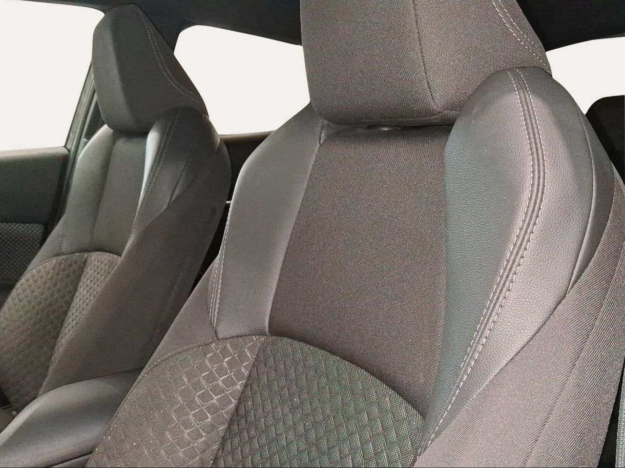 Toyota C-HR 1.8 125H Advance  - Foto 23