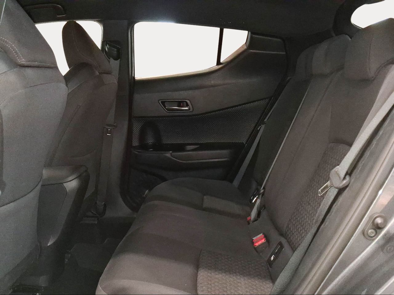 Toyota C-HR 1.8 125H Advance  - Foto 12