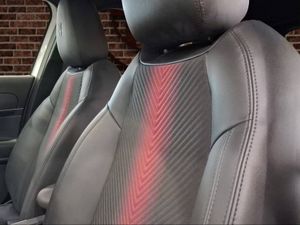 Alfa Romeo Junior Ibrida Speciale 100kW (136CV)  - Foto 19