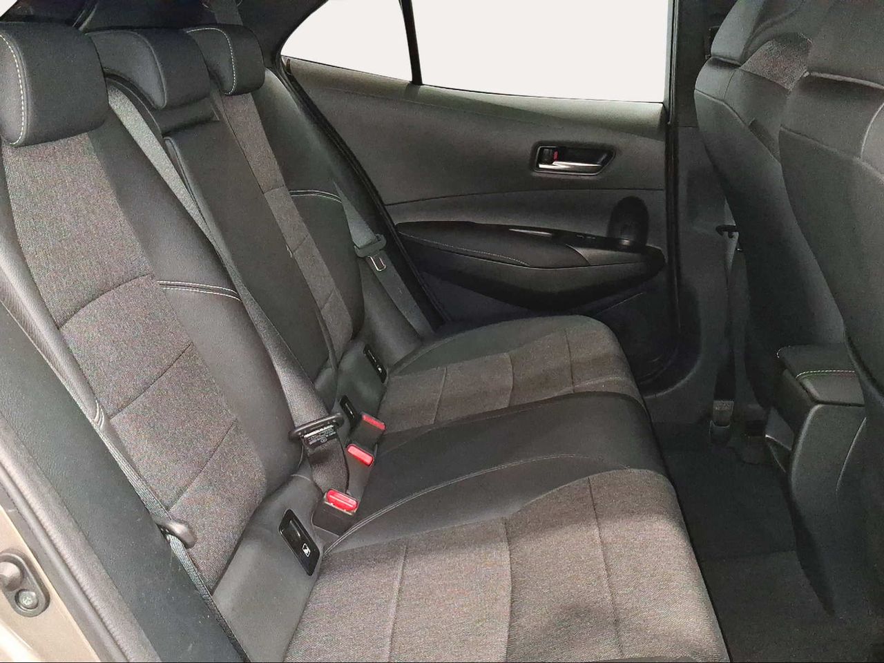 Toyota Corolla 1.8 125H STYLE E-CVT  - Foto 8