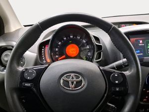 Toyota Aygo 1.0 70 x-play  - Foto 14