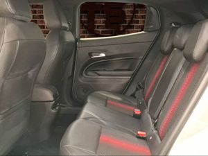 Alfa Romeo Junior Ibrida 100kW (136CV)  - Foto 13