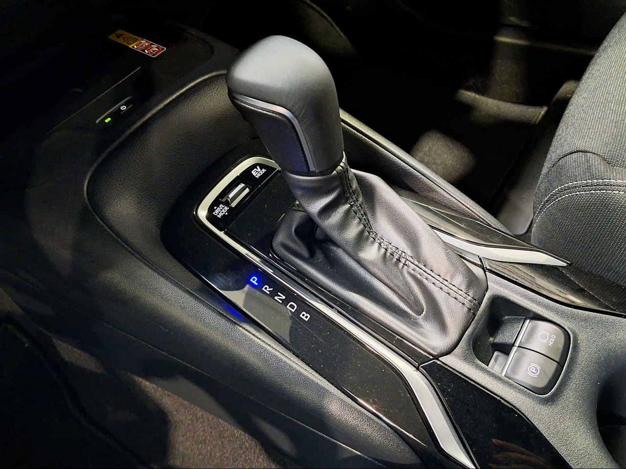 Toyota Corolla 140H Active Plus  - Foto 24