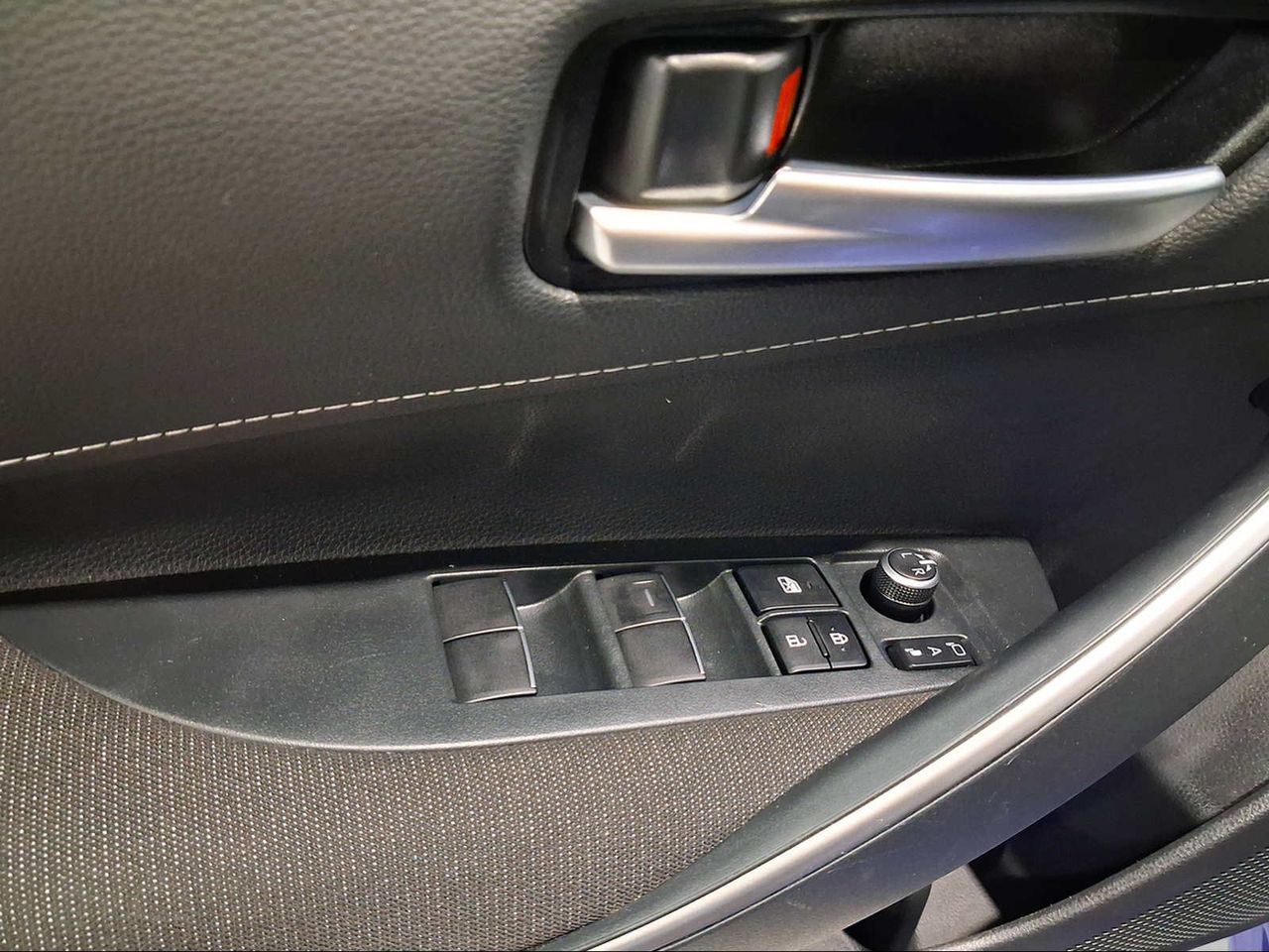 Toyota Corolla 140H Active Plus  - Foto 22
