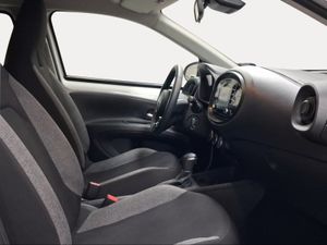 Toyota Aygo X Cross 1.0 VVT-I 72CV Play  - Foto 7