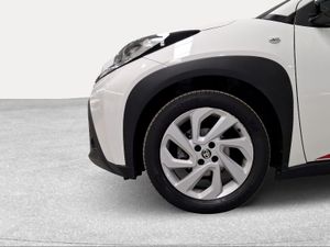 Toyota Aygo X Cross 1.0 VVT-I 72CV Play  - Foto 17
