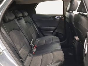 Kia XCeed 1.6 MHEV iMT Emotion 100kW (136CV)  - Foto 8