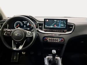 Kia XCeed 1.6 MHEV iMT Emotion 100kW (136CV)  - Foto 9