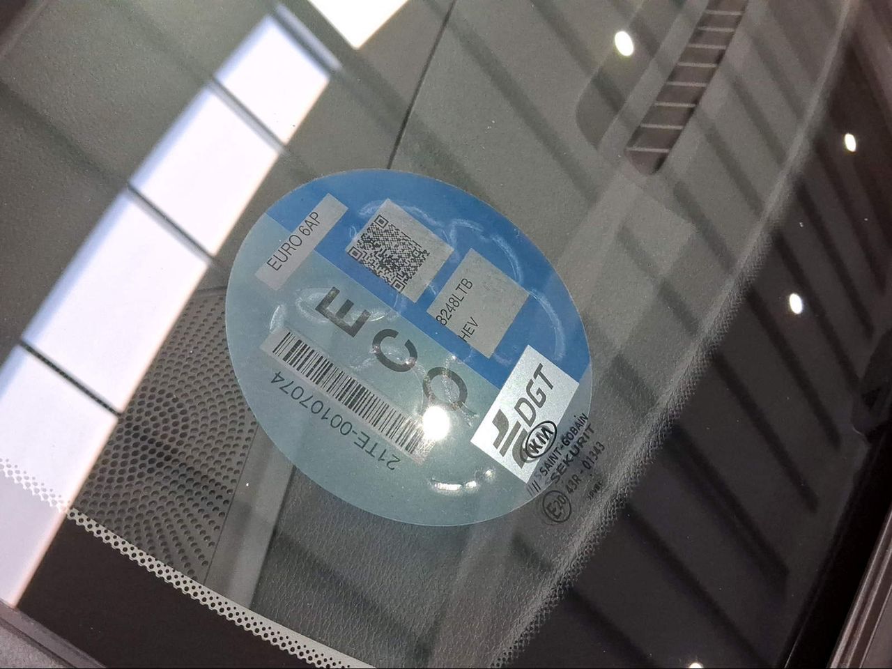 Kia XCeed 1.6 MHEV iMT Emotion 100kW (136CV)  - Foto 21