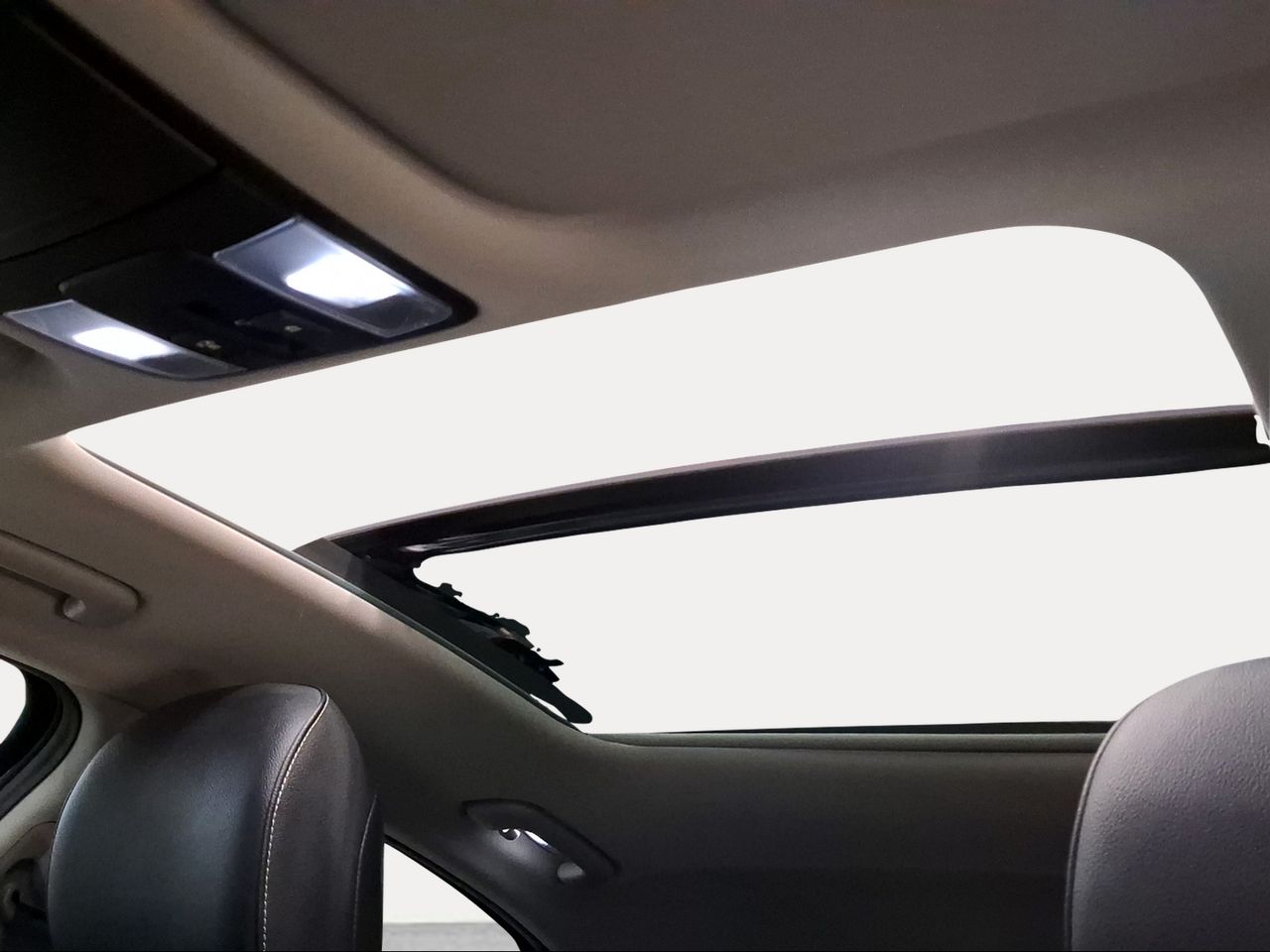 Kia XCeed 1.6 MHEV iMT Emotion 100kW (136CV)  - Foto 24