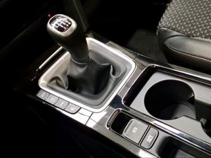 Kia XCeed 1.6 MHEV iMT Emotion 100kW (136CV)  - Foto 27