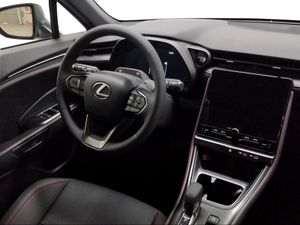 Lexus LBX 1.5 136cv HEV Elegant+ Black  - Foto 10