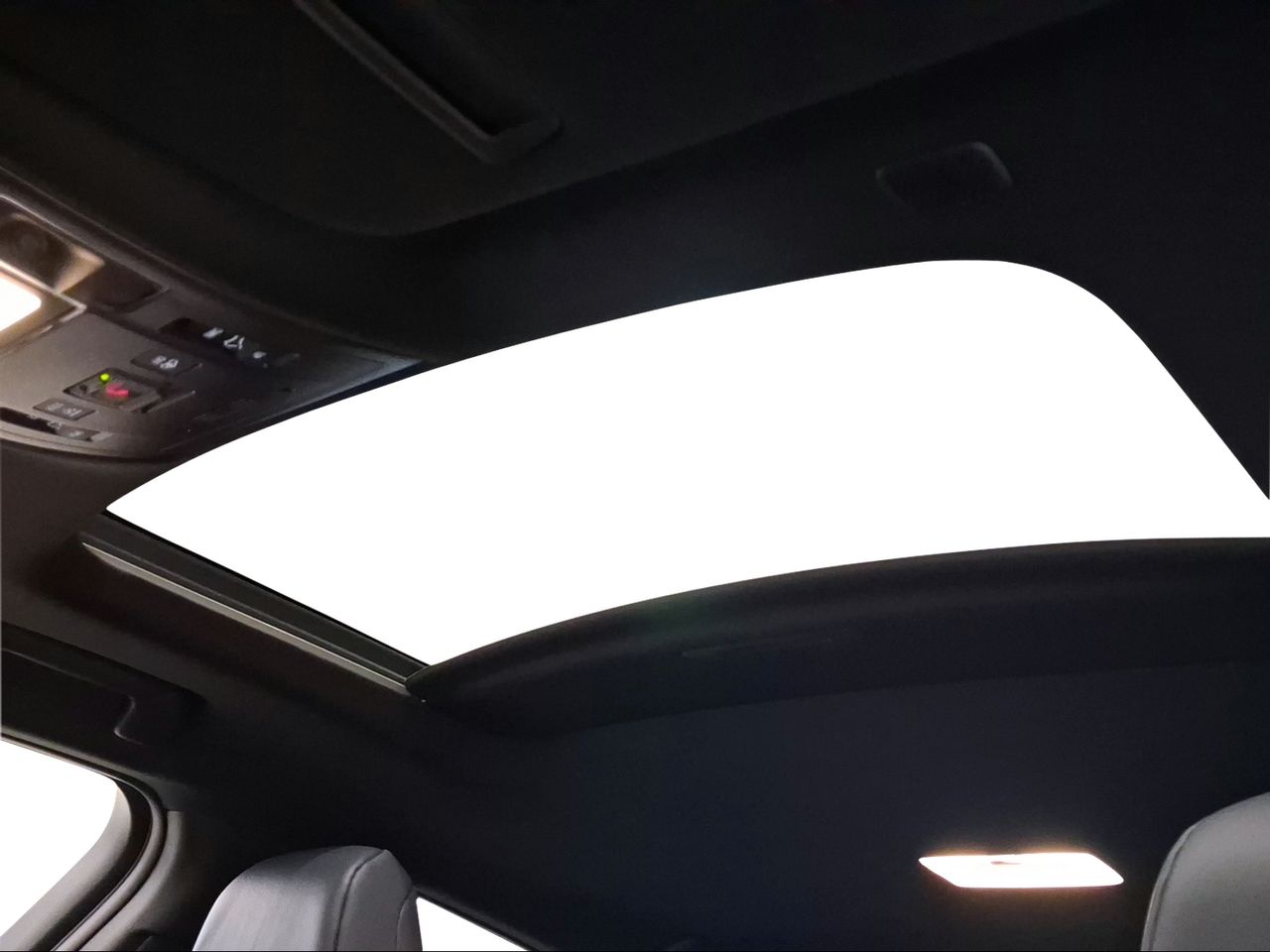 Lexus UX 2.0 300h Relax Plus 4X4  - Foto 15