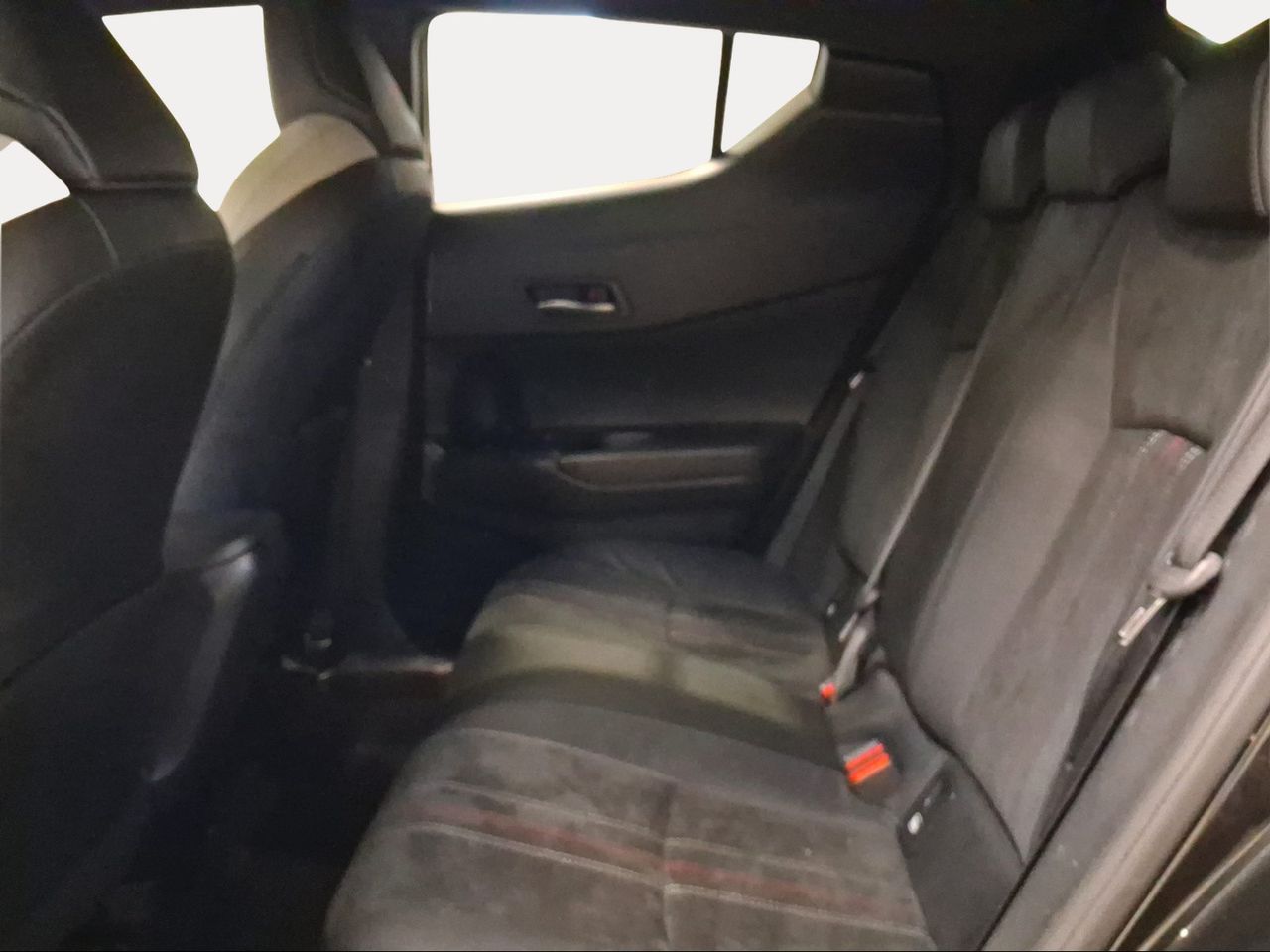 Toyota C-HR 2.0 180H GR Sport Black Edition  - Foto 12