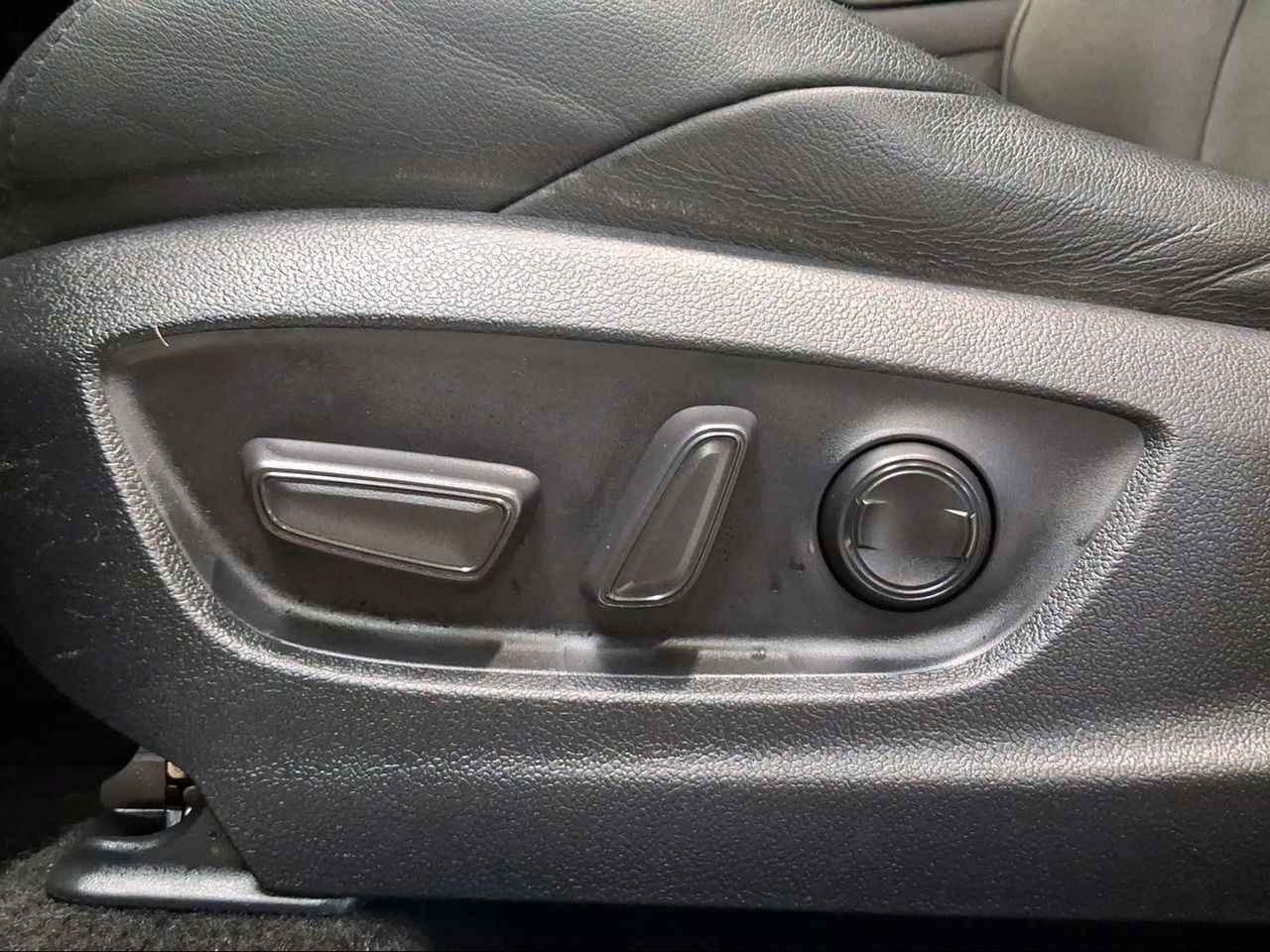 Toyota C-HR 2.0 180H GR Sport Black Edition  - Foto 23