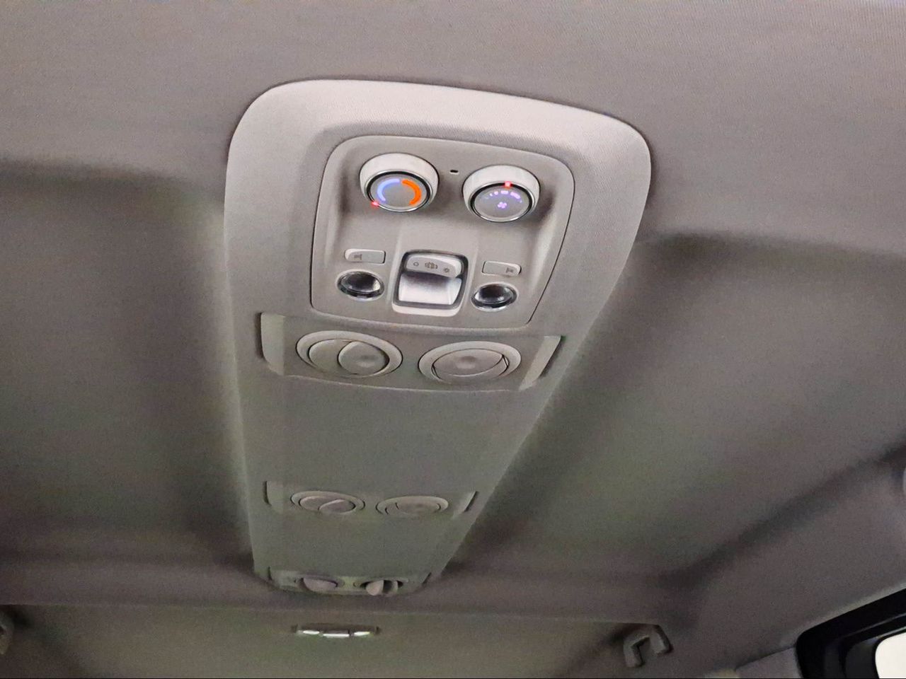 Toyota Proace Verso Shuttle L2 2.0D 180CV 8AT VX Plus 8p  - Foto 23