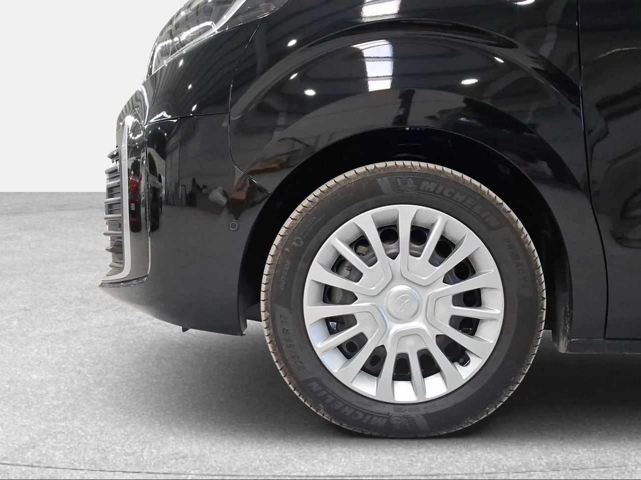 Toyota Proace Verso Shuttle L2 2.0D 180CV 8AT VX Plus 8p  - Foto 17