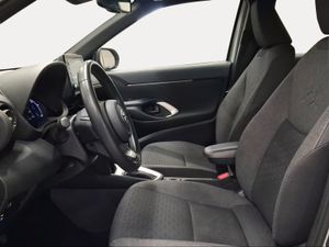 Toyota Yaris Cross 1.5 120H Active Tech  - Foto 13