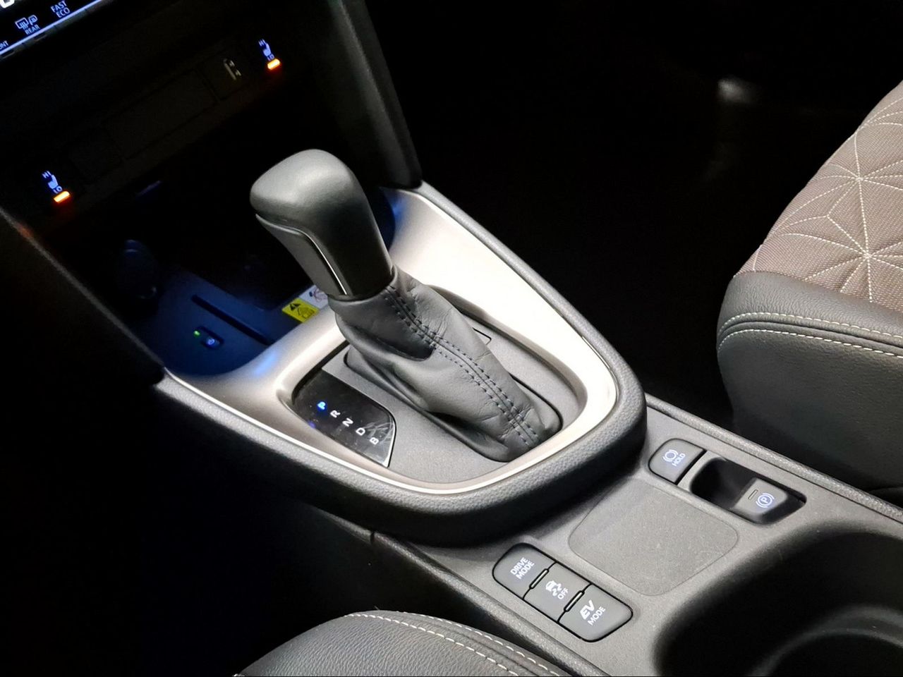 Toyota Yaris Cross 1.5 120H Style  - Foto 21