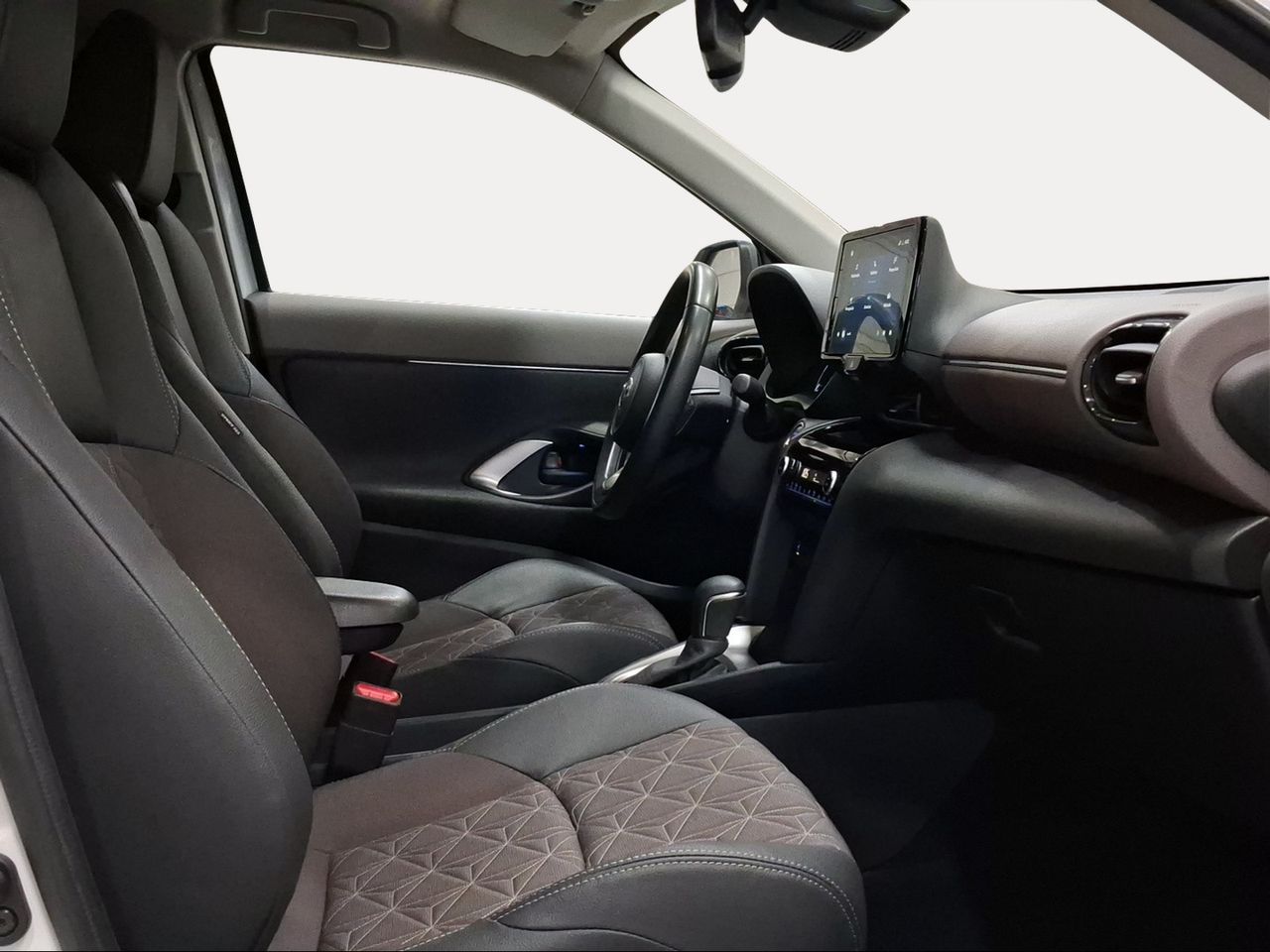 Toyota Yaris Cross 1.5 120H Style  - Foto 7