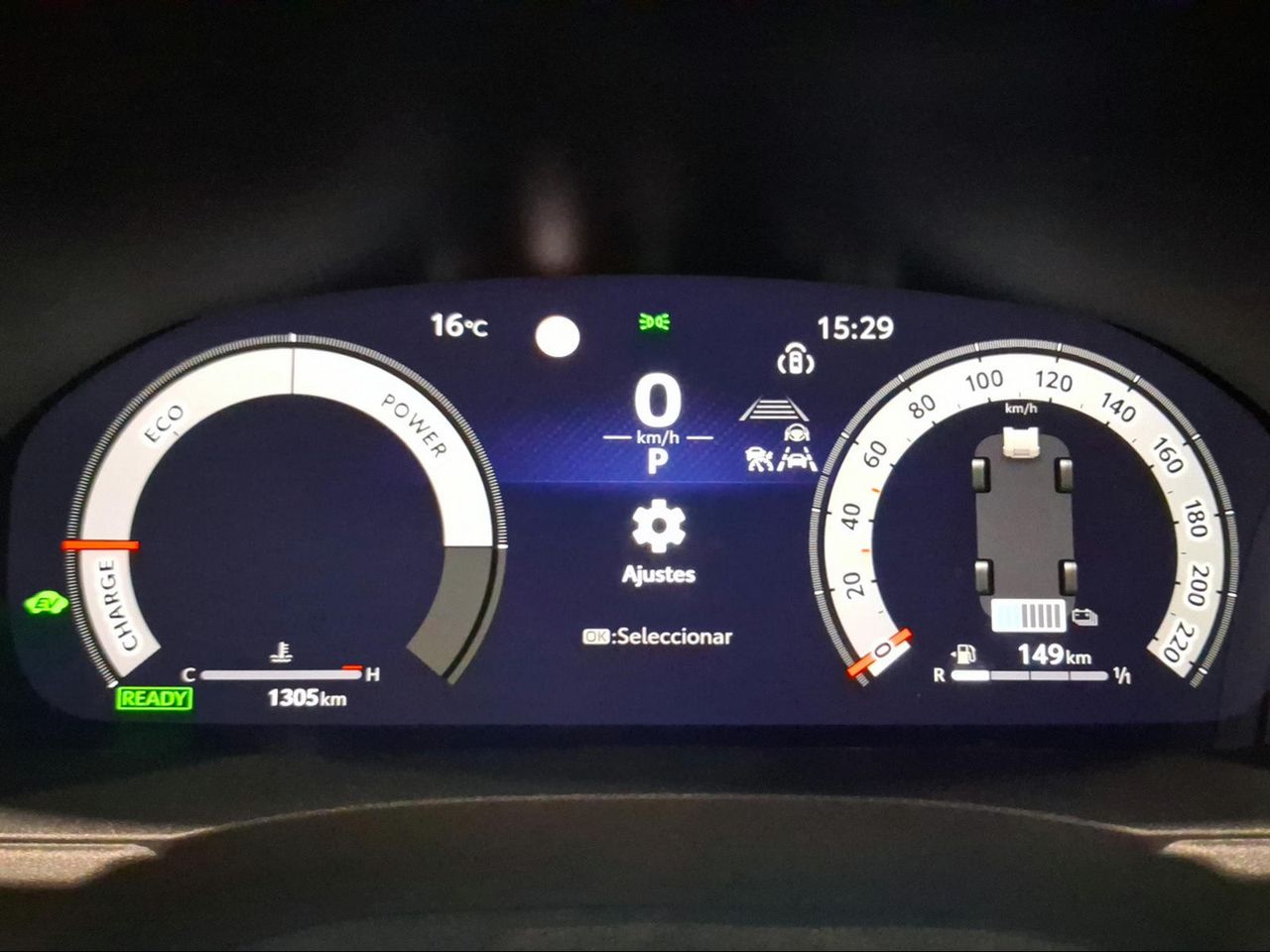 Toyota Yaris Cross 1.5 130H GR Sport  - Foto 15