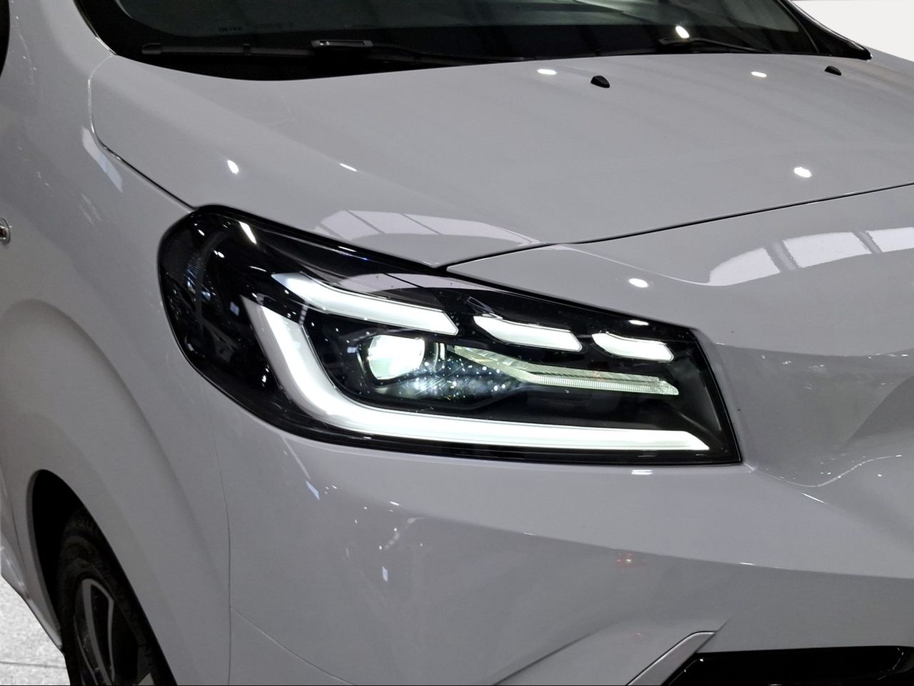 Toyota Proace Verso Family L1 2.0D 145CV Advance 8p  - Foto 30