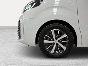 Toyota Proace Verso Family L1 2.0D 180CV 8AT Advance 8p  - Foto 17