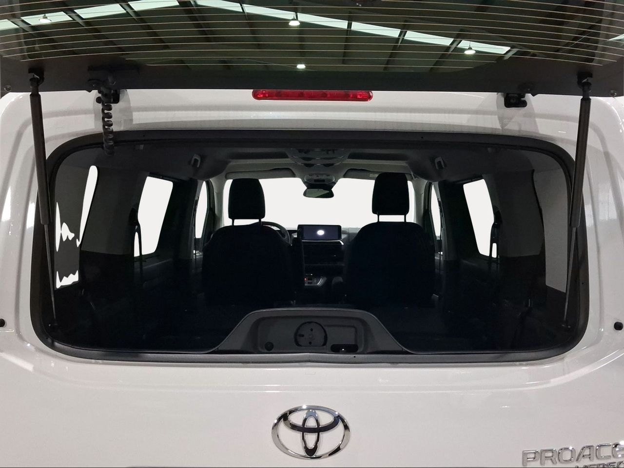 Toyota Proace Verso Family L1 2.0D 180CV 8AT Advance 8p  - Foto 31