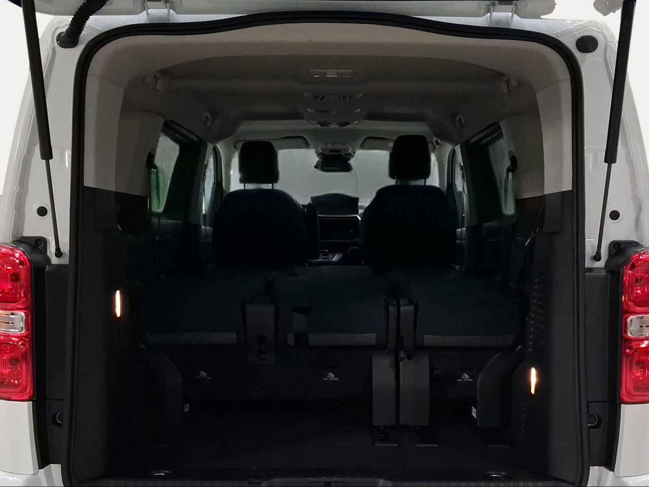 Toyota Proace Verso Family L1 2.0D 180CV 8AT Advance 8p  - Foto 11