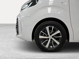 Toyota Proace Verso Family L1 2.0D 180CV 8AT Advance 8p  - Foto 17