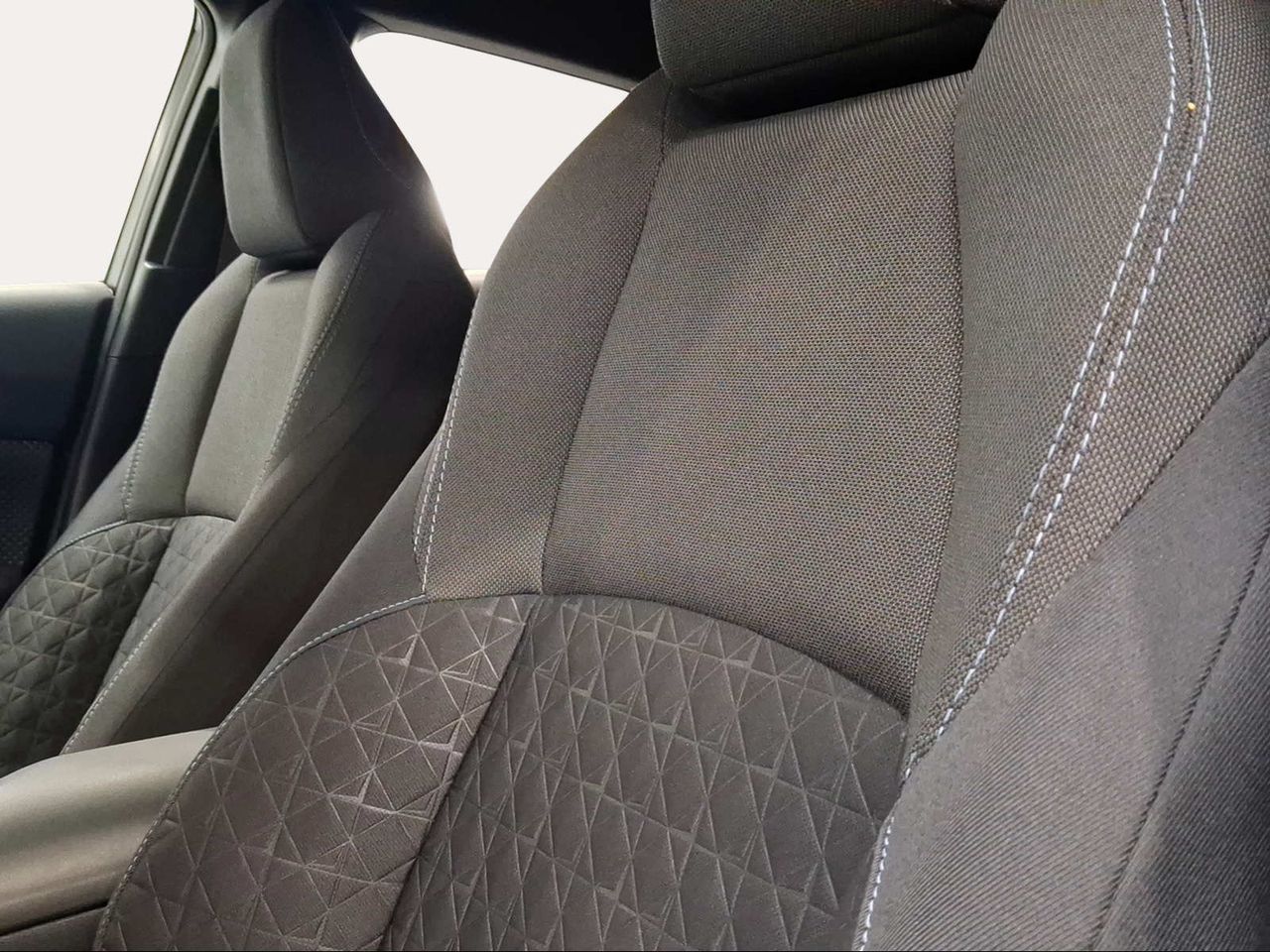 Toyota C-HR 1.8 125H Advance  - Foto 21