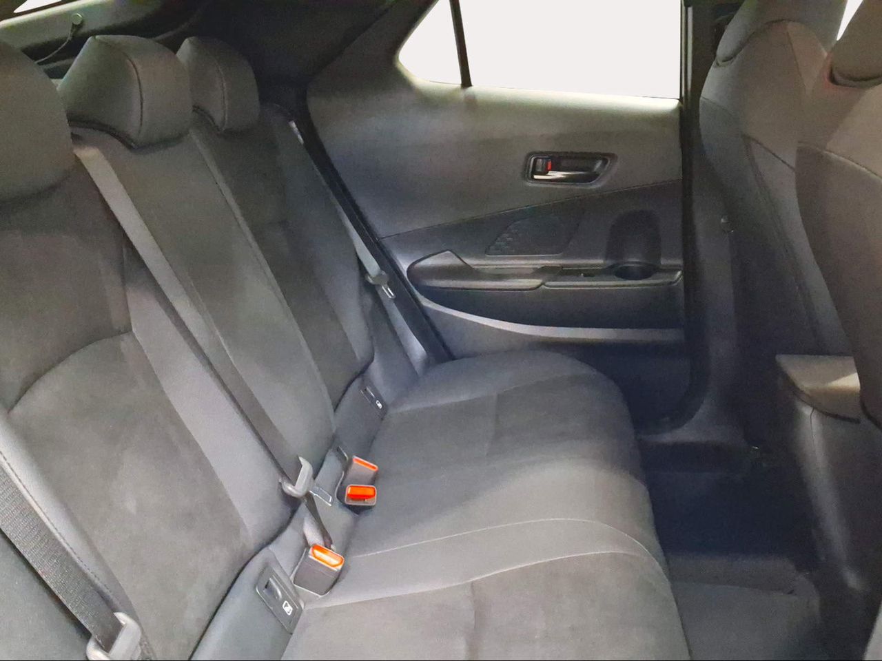 Toyota C-HR 2.0 220PH GR Sport Edition  - Foto 8