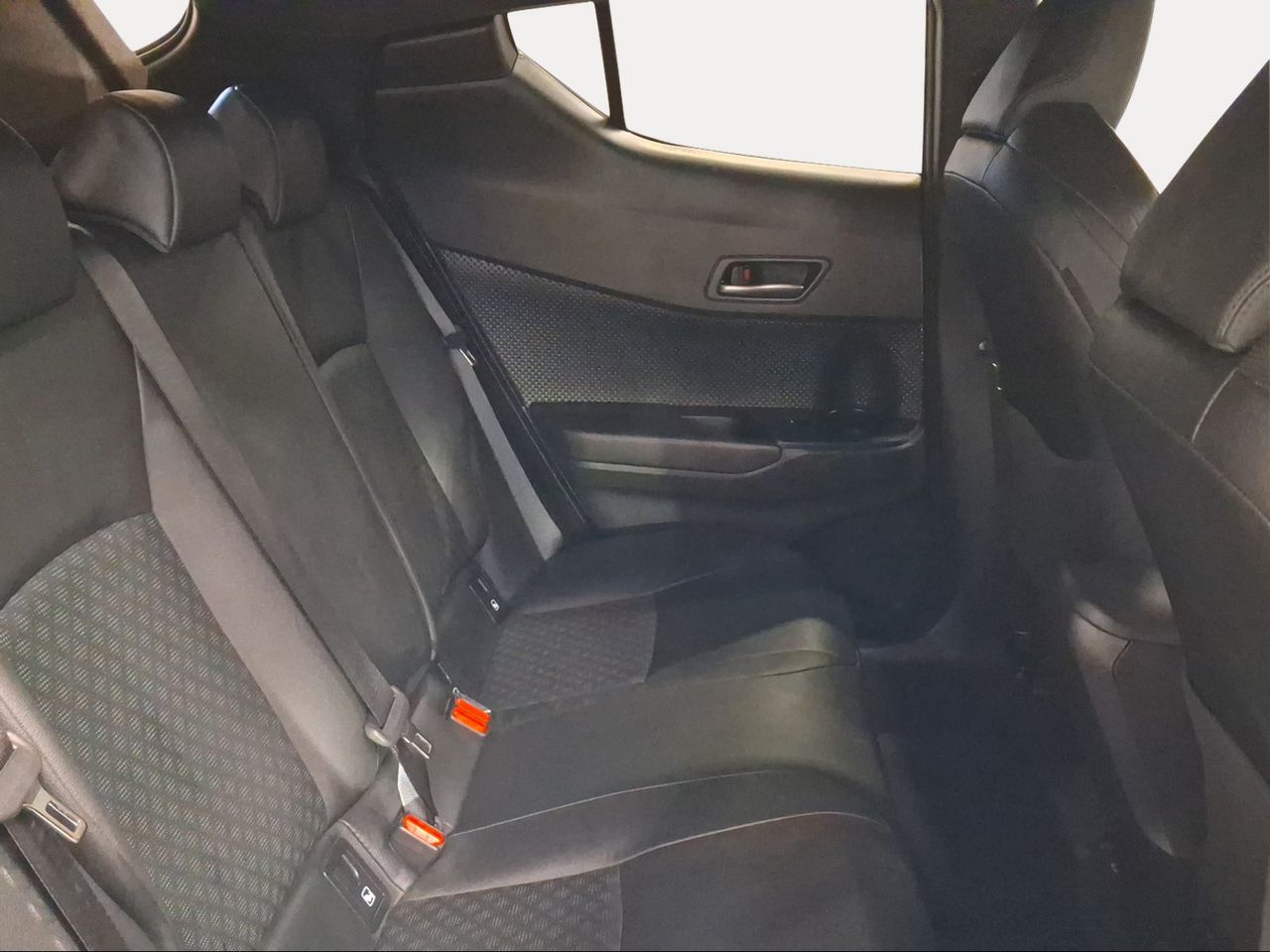 Toyota C-HR 2.0 180H Advance  - Foto 8