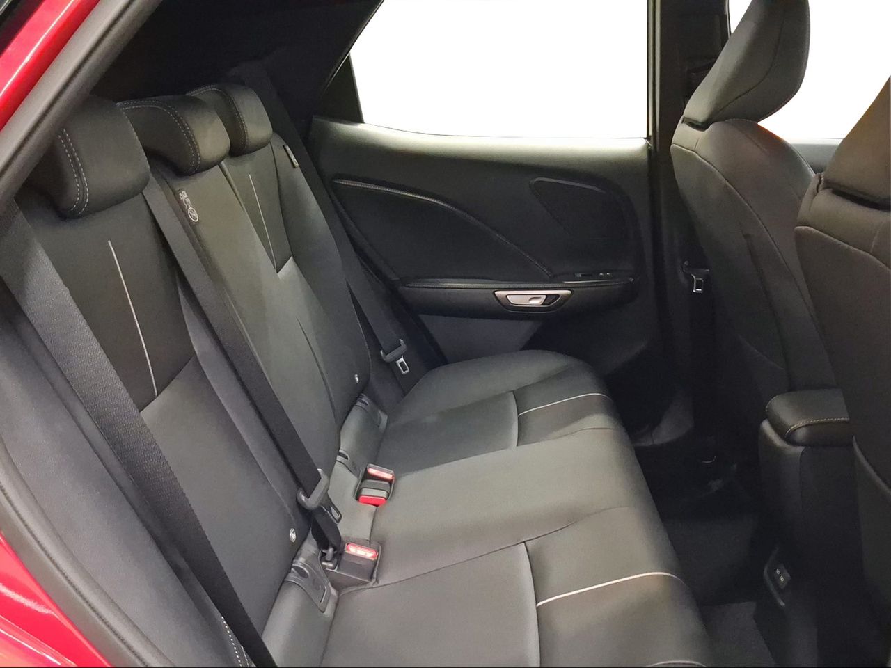 Lexus LBX 1.5 136cv HEV Relax  - Foto 8